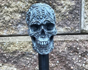 Ornate Skull Umbrella – Victorian Gothic Parasol Accessory